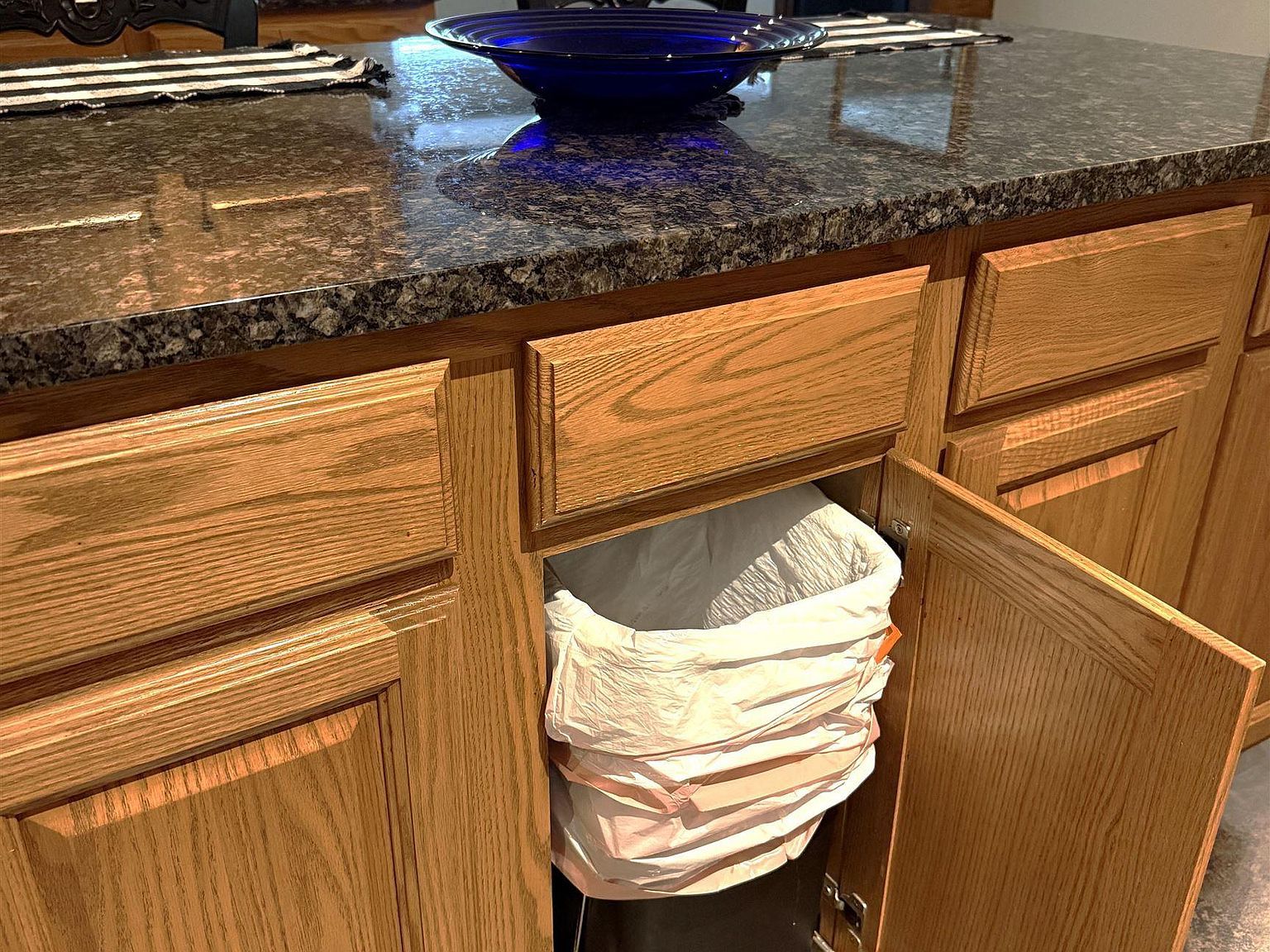 12196 Laguna Dr Marion, IL 62959  | Single Family