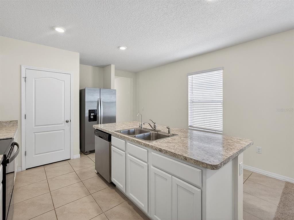 209 Gina Ln Davenport, FL 33837 | Single Family