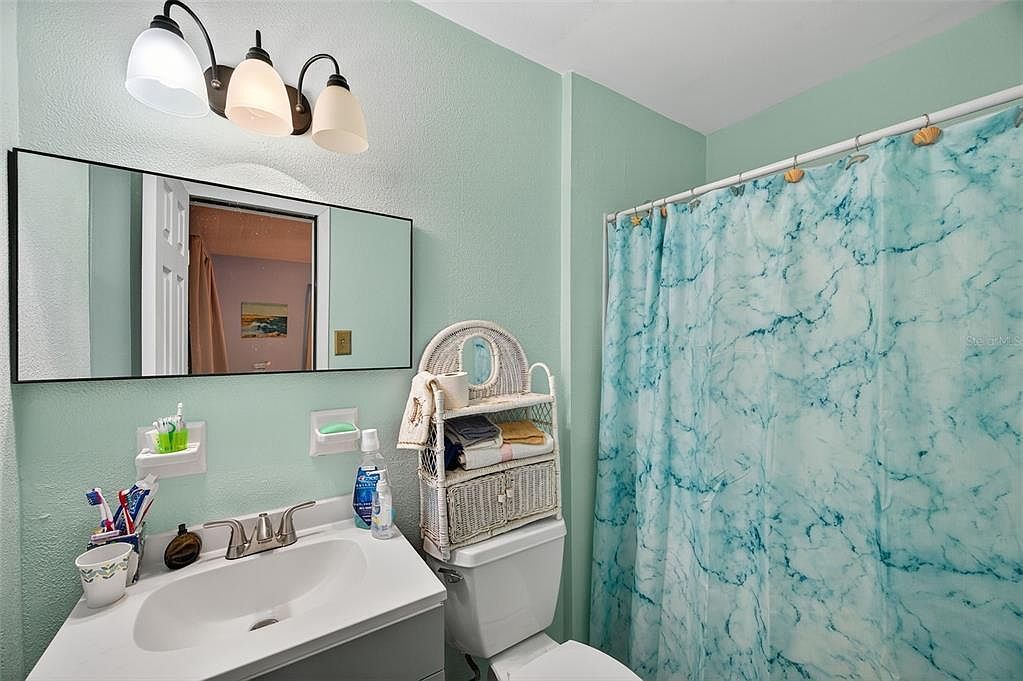 4516 S Renellie Dr Tampa, FL 33611  | Single Family