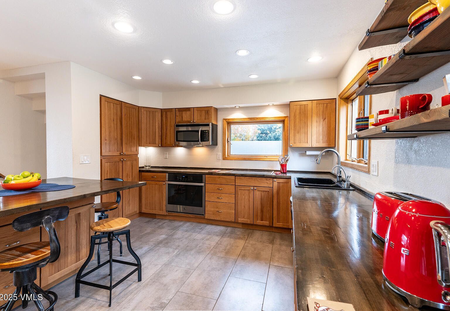 3016 Wildridge Rd SUITE 6 Avon, CO 81620  | Condominium