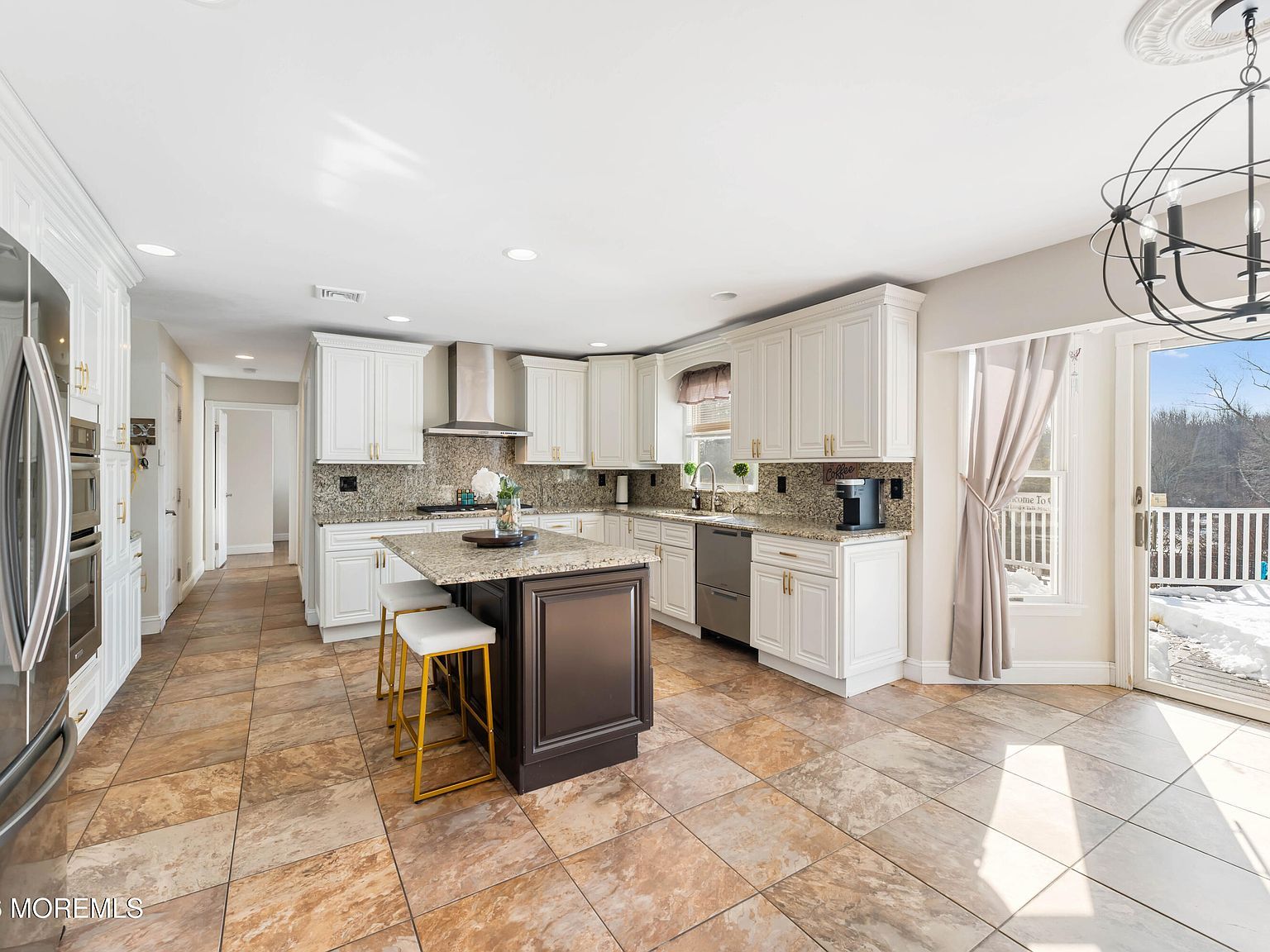 8 Tamar Ct Manalapan, NJ 07726  | Single Family