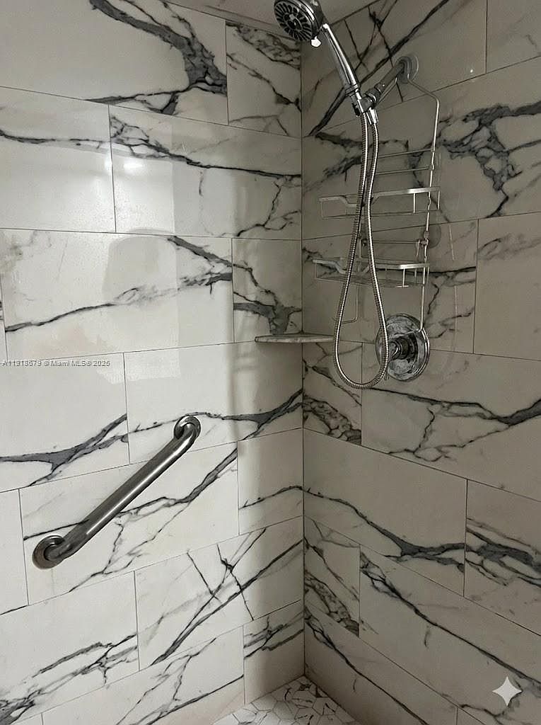 5985 Del Lago Cir APT 119 Sunrise, FL 33313  | Condominium