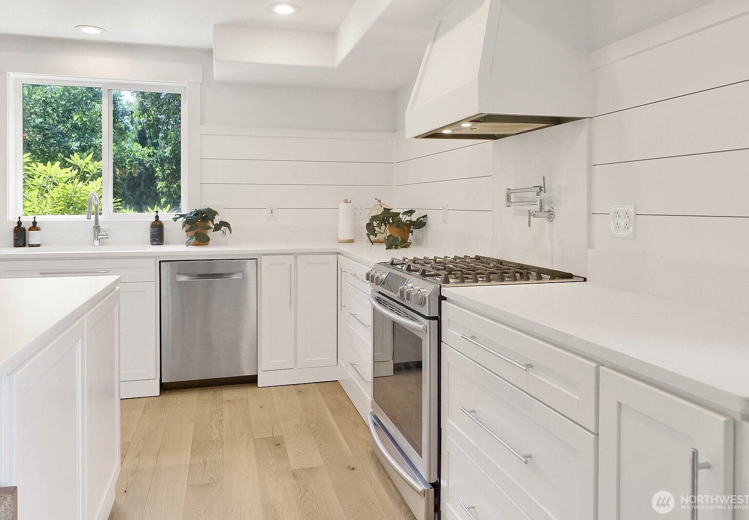 12951 S Front St Mount Vernon, WA 98273  | Single Family