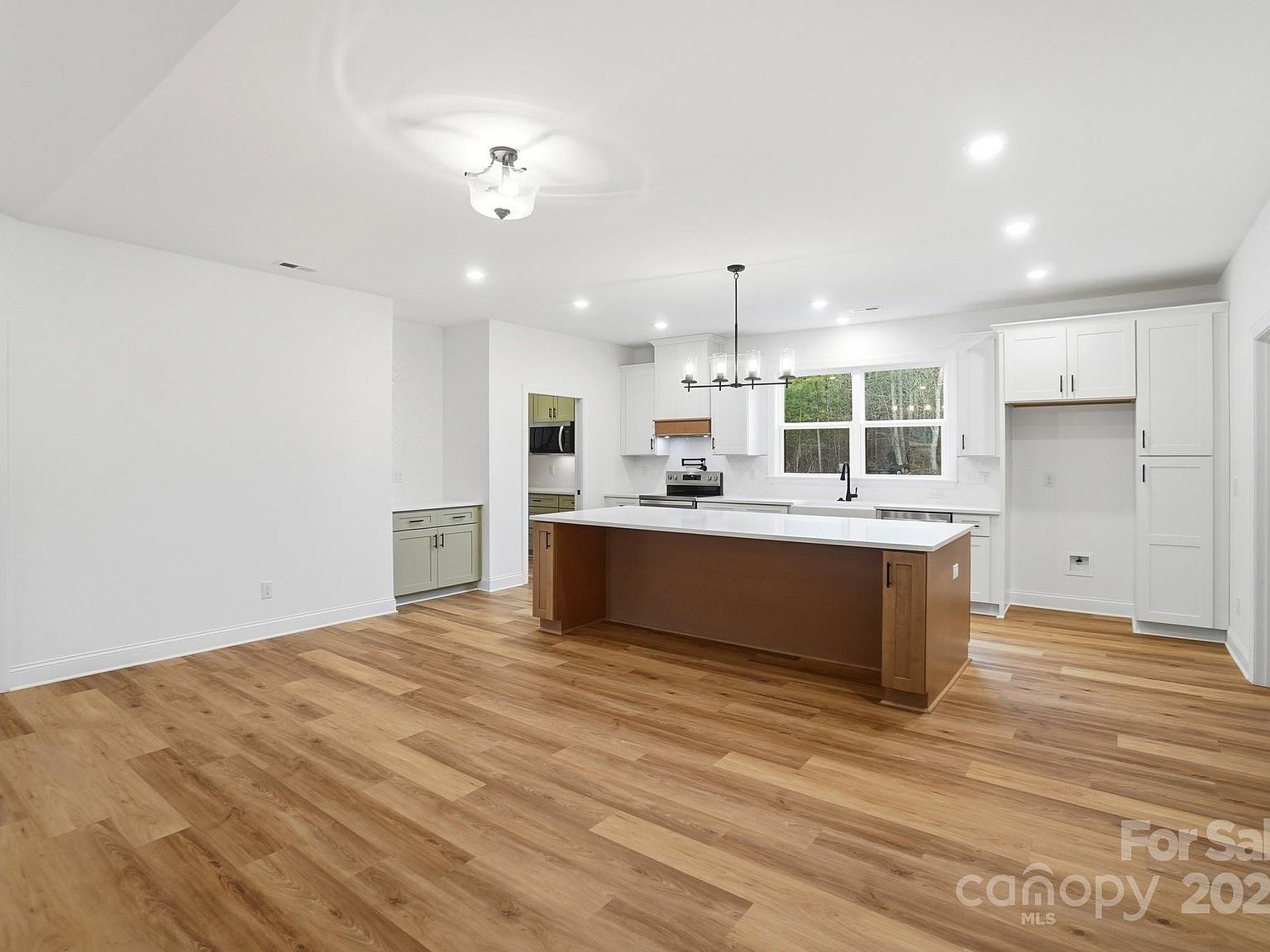 124 Rollingbrook Rd Kings Mountain, NC 28086  | Single Family