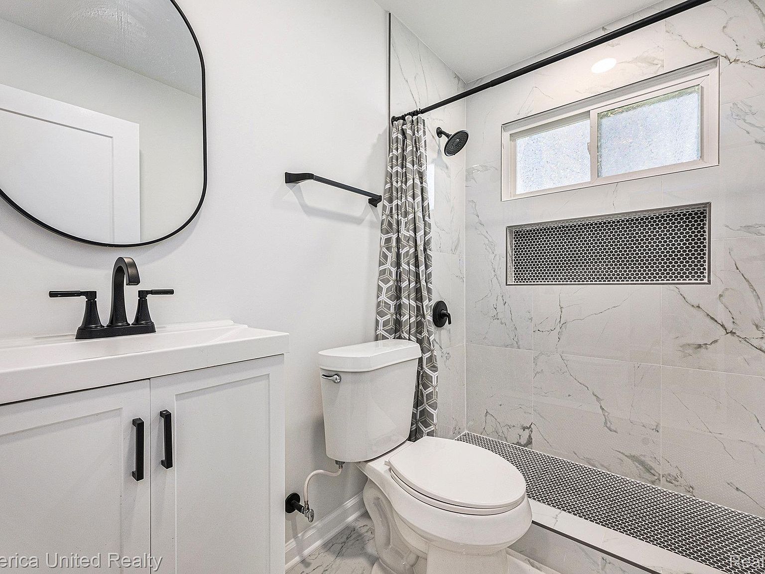 14551 Country Club Dr Livonia, MI 48154  | Single Family