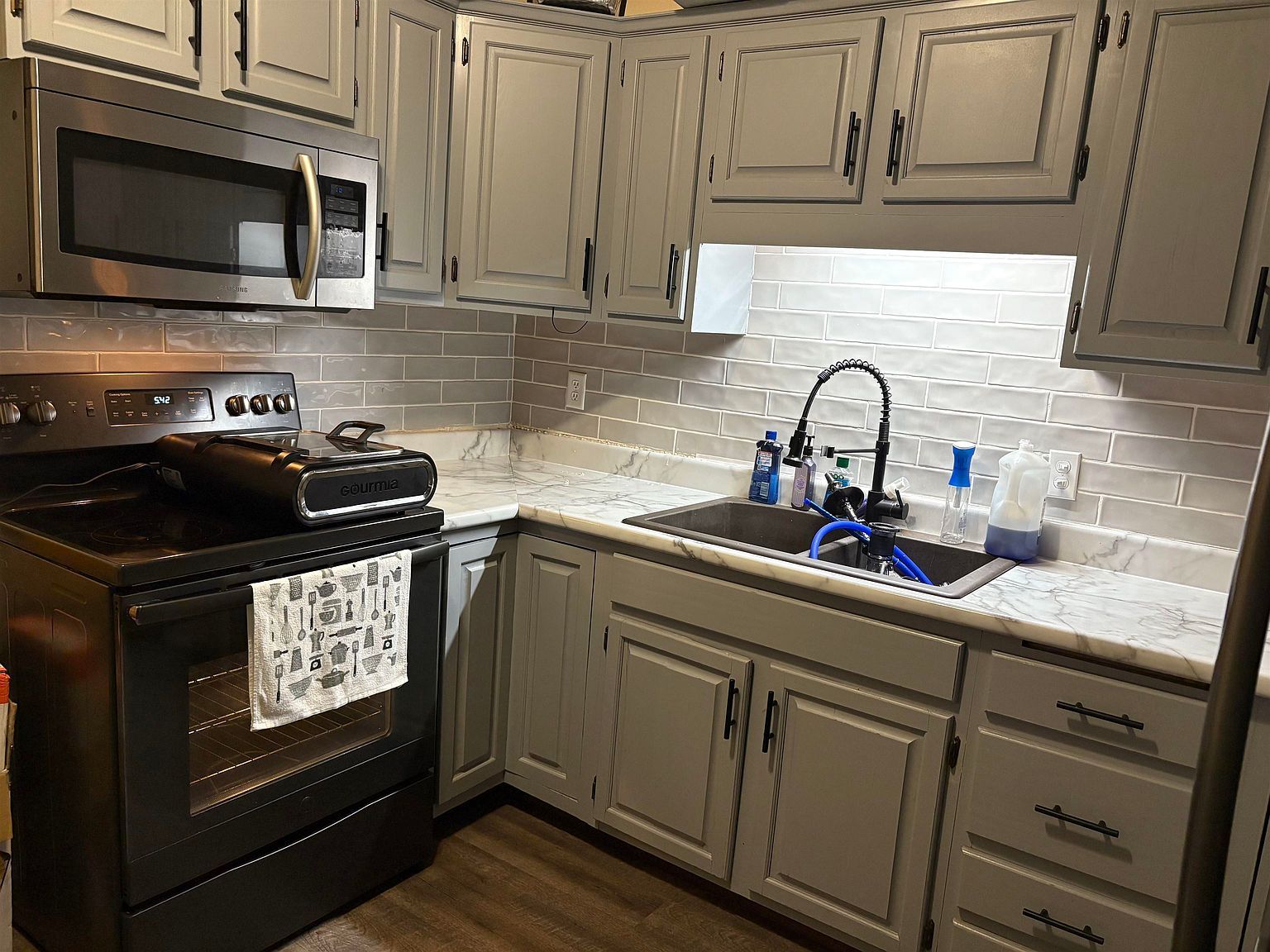 1605 W 9th St Sioux Falls, SD 57104 | Single Family