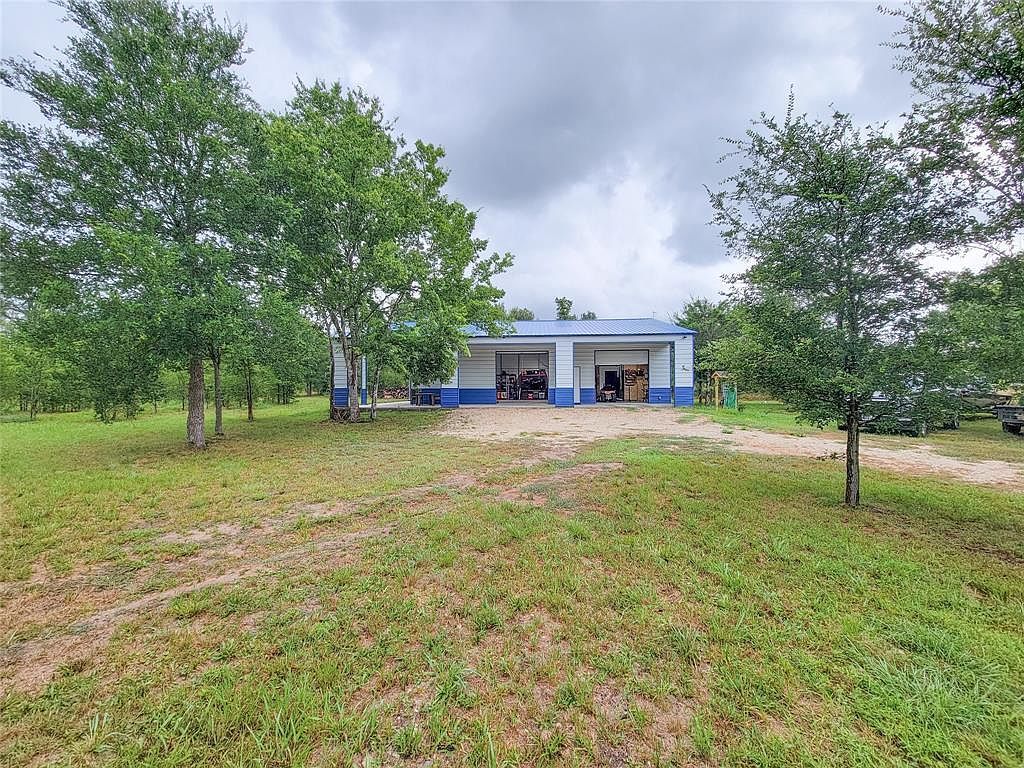 403 Beaver Lndg Caldwell, TX 77836 | Single Family