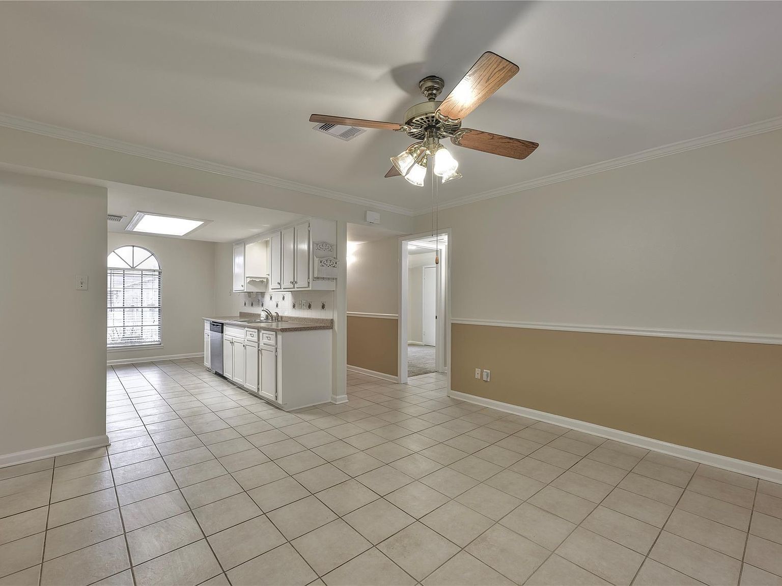 6363 French Chateau Dr Houston, TX 77088  | Single Family