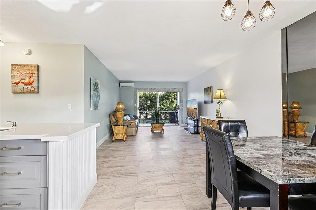 2131 NE 42nd Ct APT 106E Lighthouse Pt, FL 33064  | Condominium