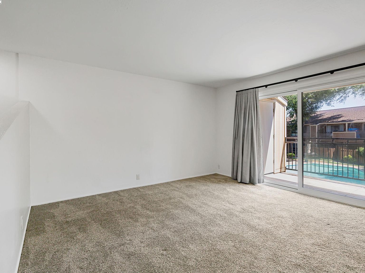 8975 Alcosta Blvd APT 104 San Ramon, CA 94583  | Condominium