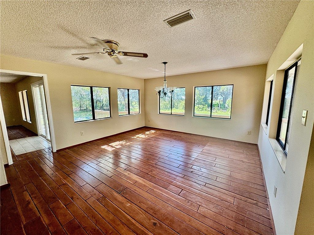 1924 Cedar Ct Waverly, GA 31565  | Single Family