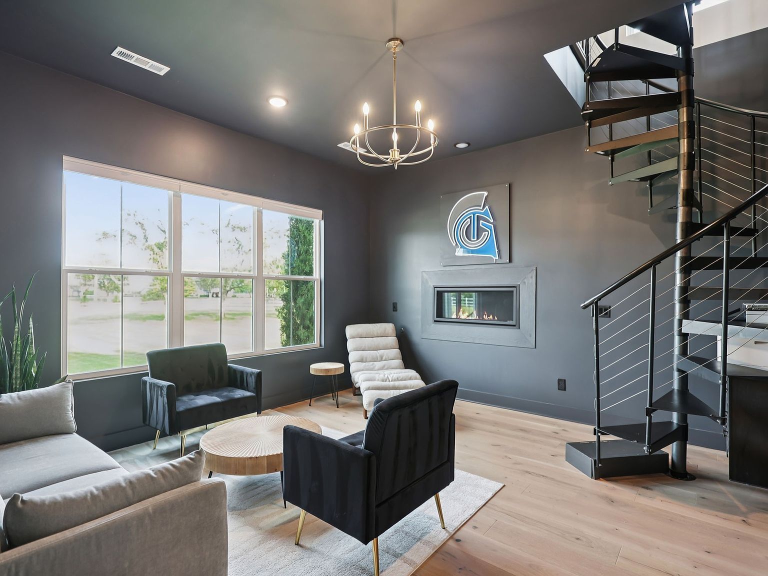 5786 Manchester Pike Murfreesboro, TN 37127  | Single Family