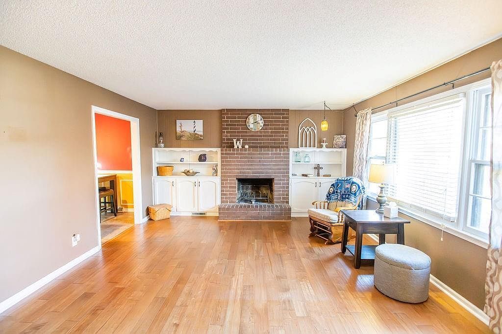 1406 Northfield Park Blvd Warrensburg, MO 64093 | Single Family