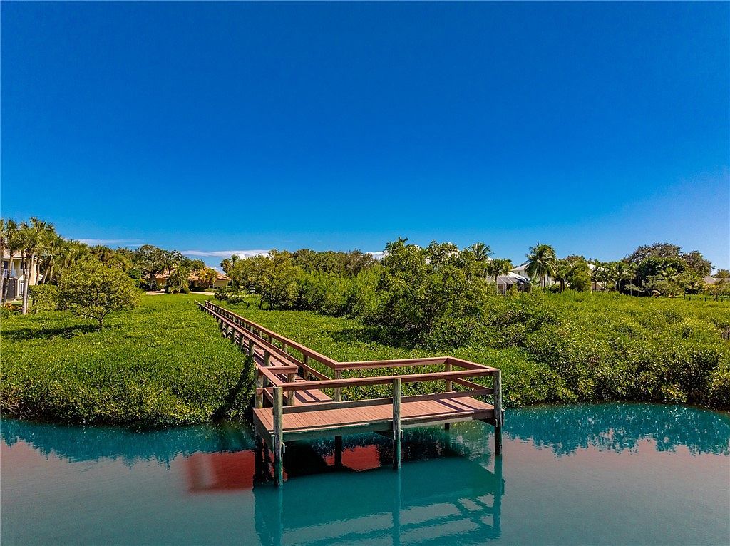 8615 Seacrest Dr Vero Beach, FL 32963  | Land/Lot