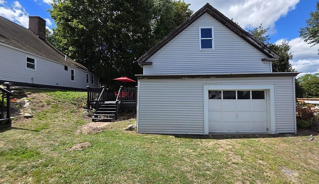 16 Thomas St Fitchburg, MA 01420  | Single Family