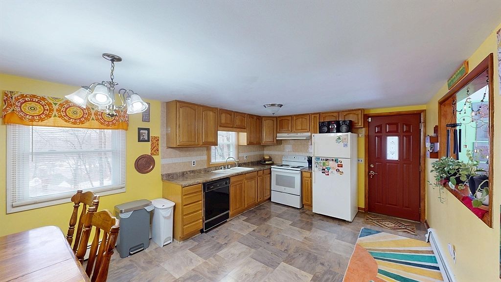 120 Senna Rd Fitchburg, MA 01420  | Single Family