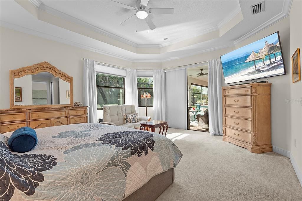 609 Rosemary Cir Bradenton, FL 34212  | Single Family