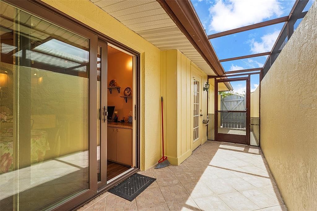 20 Idle Sands Dr Venice, FL 34293  | Single Family