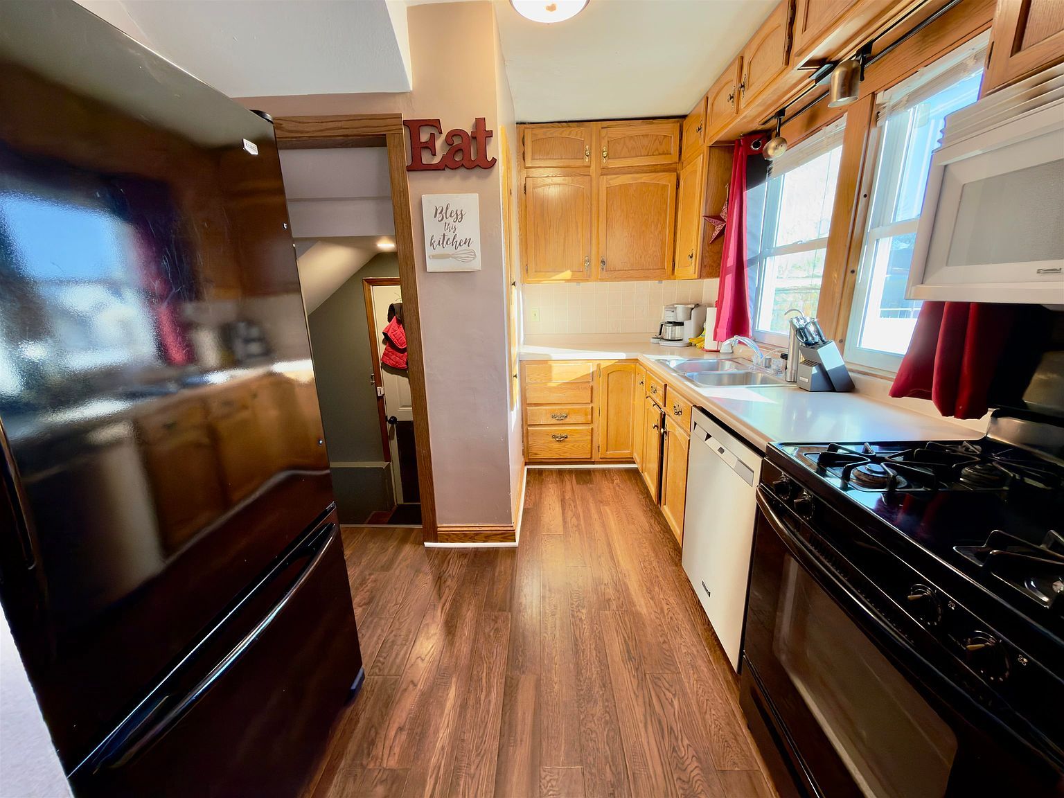 411 14th St NW Mason City, IA 50401 | Single Family