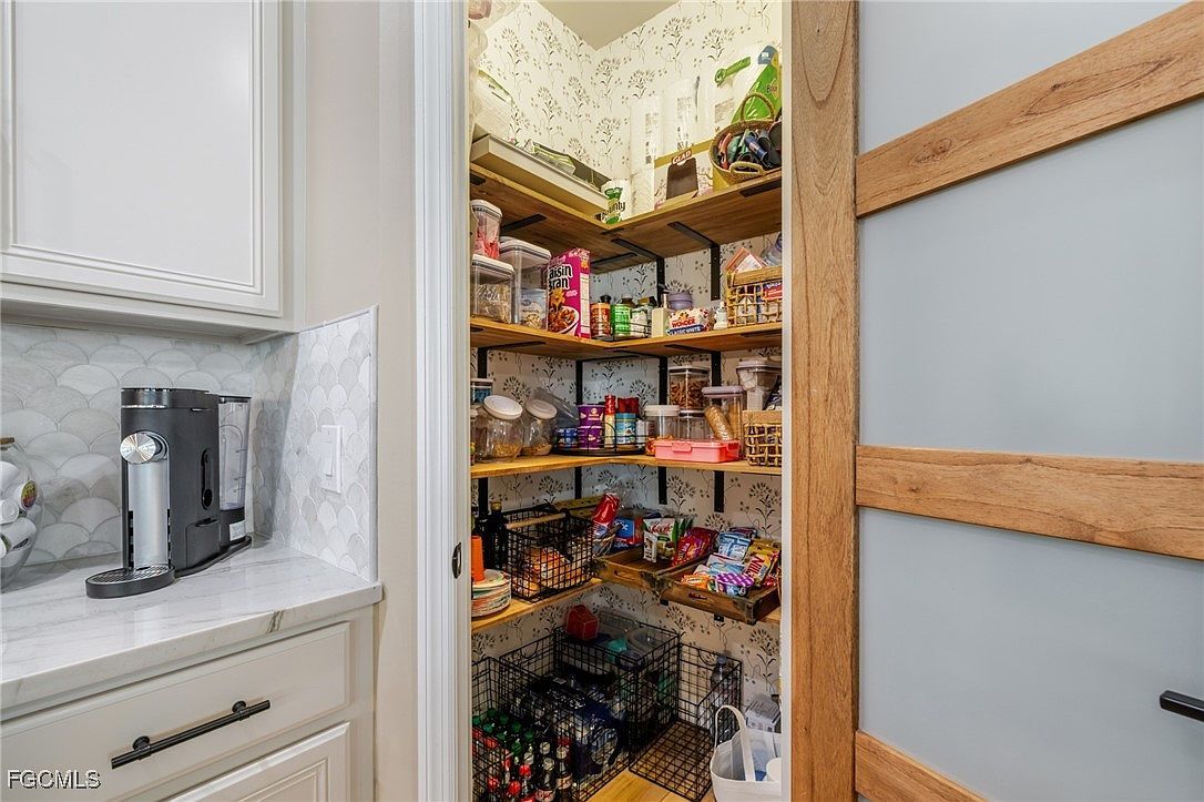 8516 Benelli Ct Naples, FL 34114  | Single Family