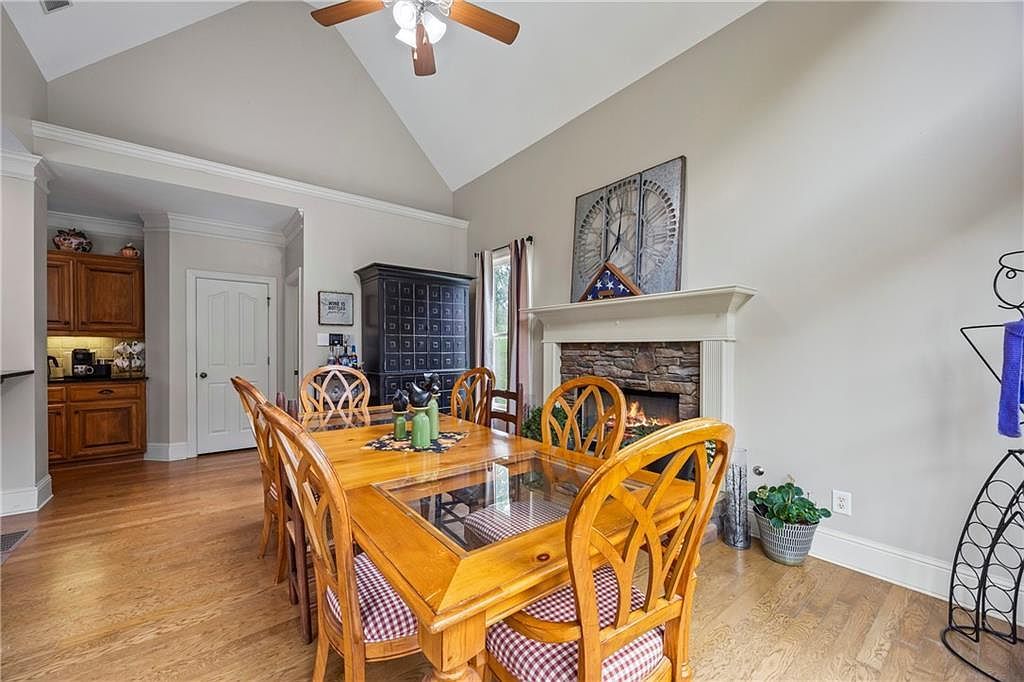 1030 Silver Thorne Dr Loganville, GA 30052 | Single Family