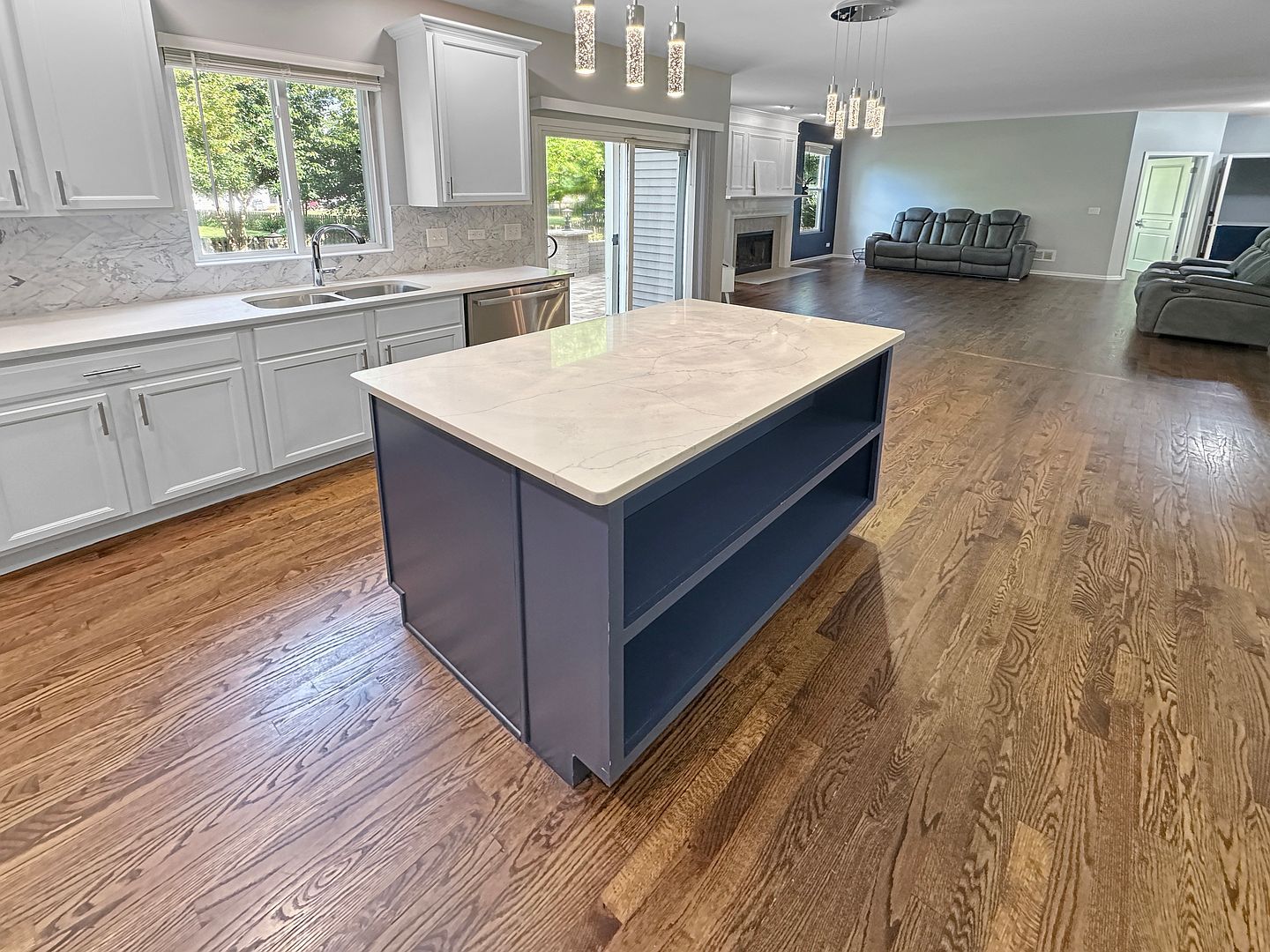 136 Lilac St Bolingbrook, IL 60490  | Single Family