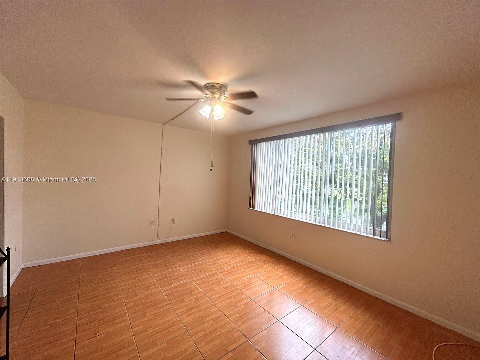 1080 Del Lago Cir APT 202 Fort Lauderdale, FL 33313  | Condominium