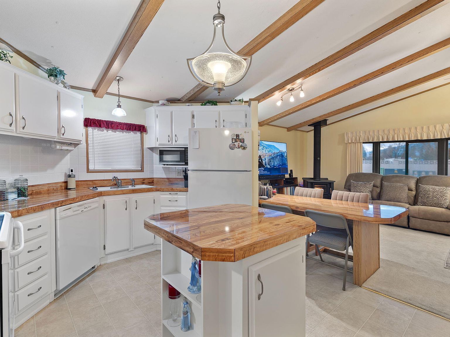 109 Waverly Dr Grants Pass, OR 97526  | New build