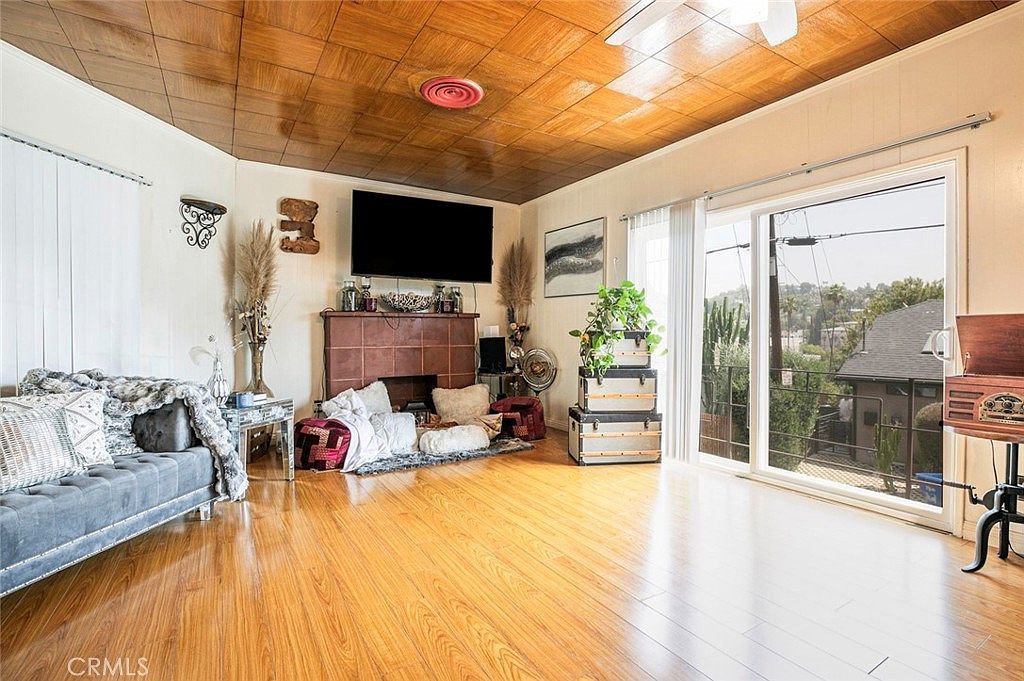 3432 Larissa Dr Los Angeles, CA 90026  | Multi Family