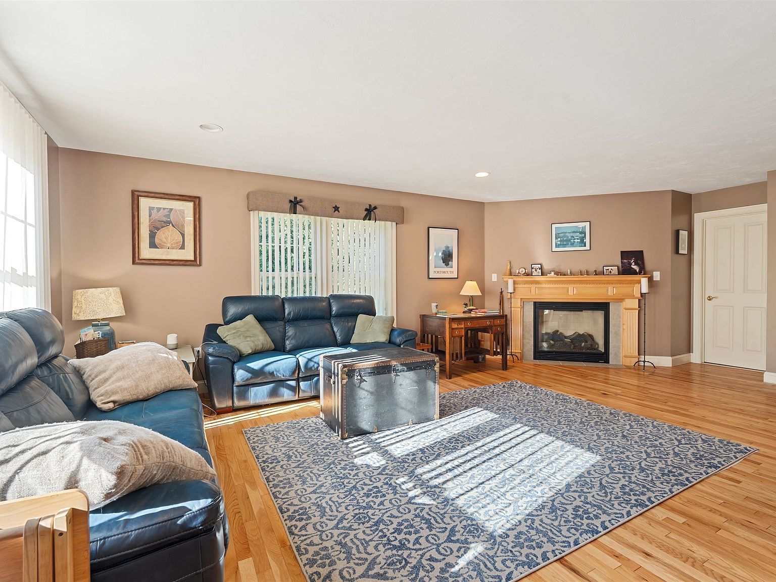 3 Playhouse Cir Hampton, NH 03842  | Single Family