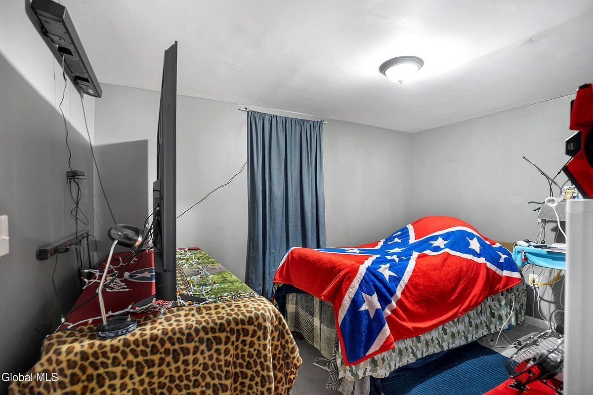 1502 Union St Schenectady, NY 12309  | Multi Family