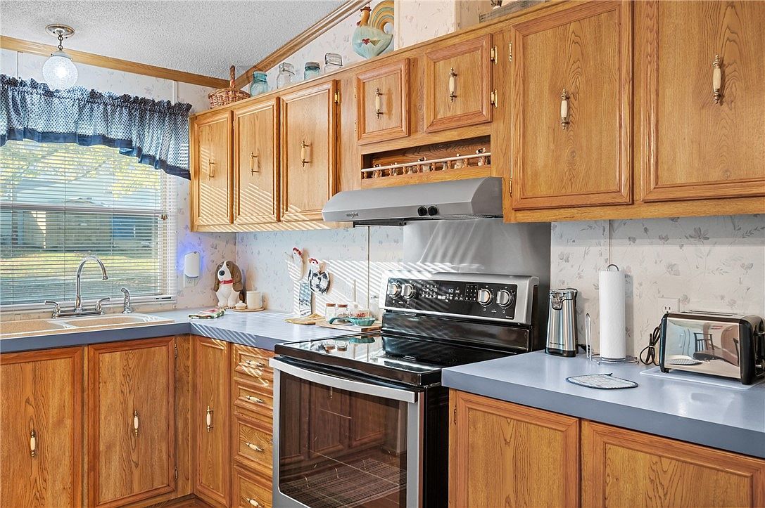 225 S High St Paris, IL 61944 | New build