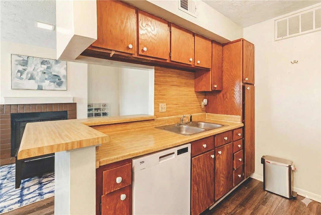 4441 Old College Rd APT 2104 Bryan, TX 77801  | Condominium