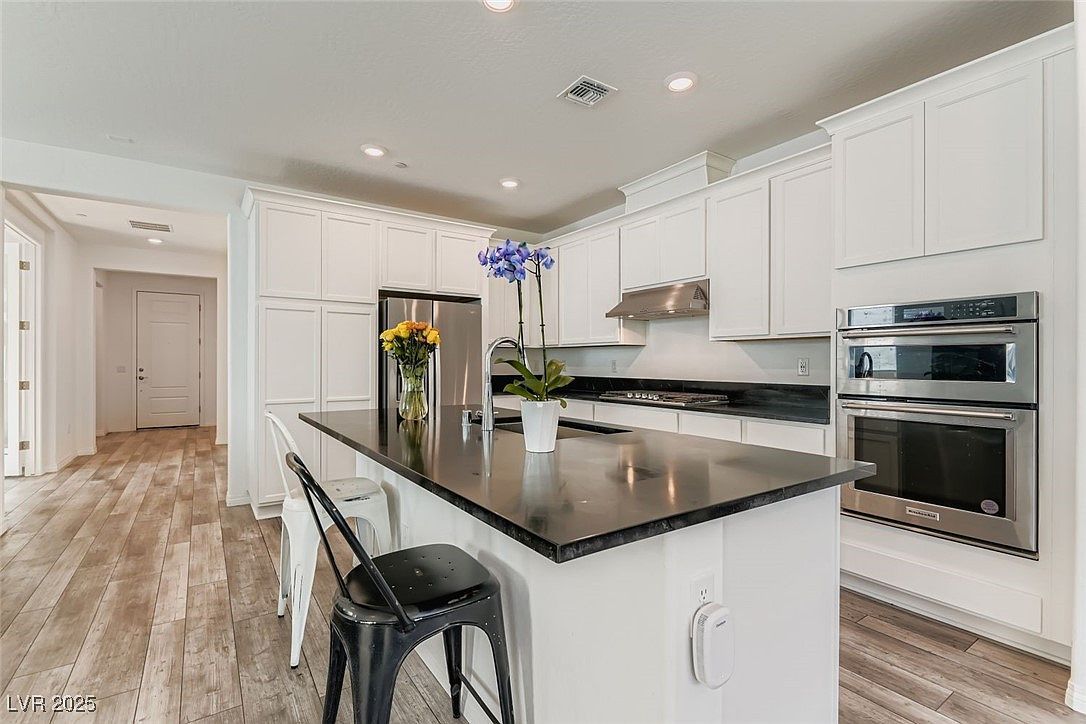 116 Lake Oasis St Henderson, NV 89011  | Single Family