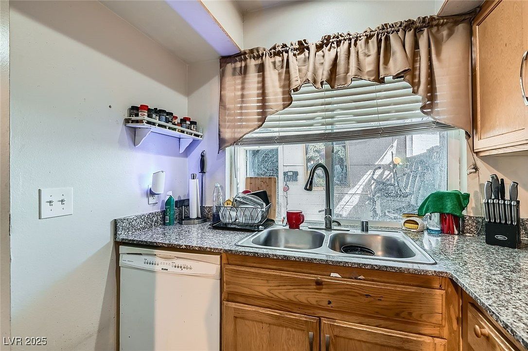 4259 Kona Coast Way Las Vegas, NV 89121  | New build