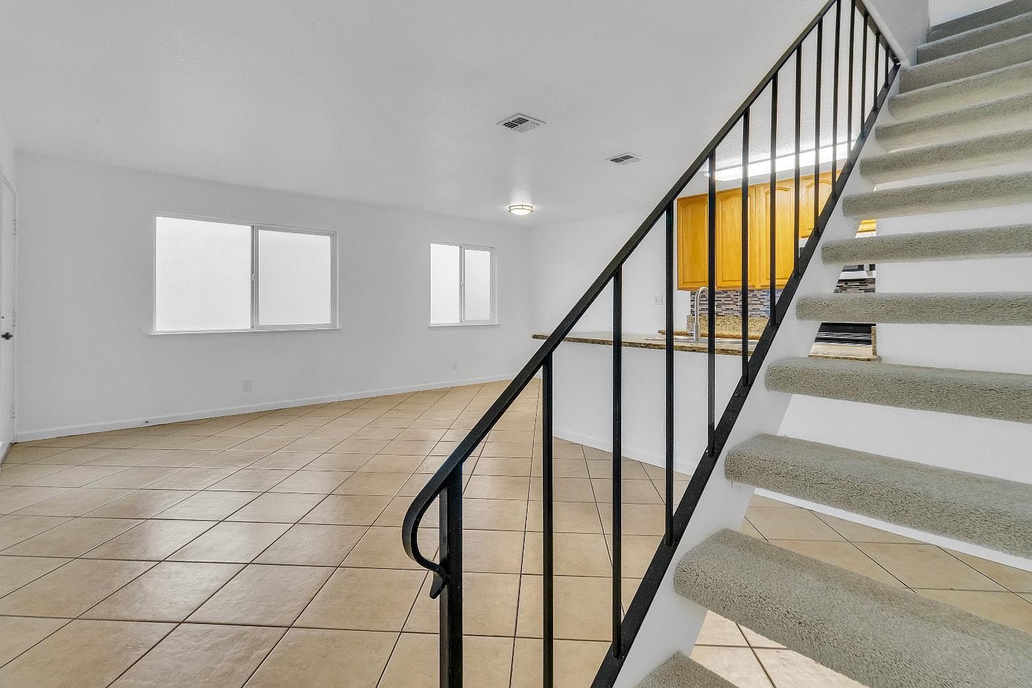 4427 Palm Ave APT 3 Sacramento, CA 95842  | Condominium