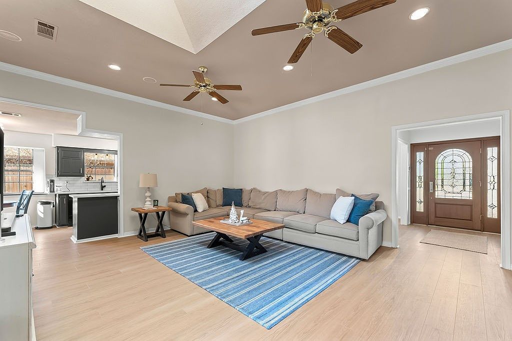 1114 Rainbow Dr Richardson, TX 75081  | Single Family