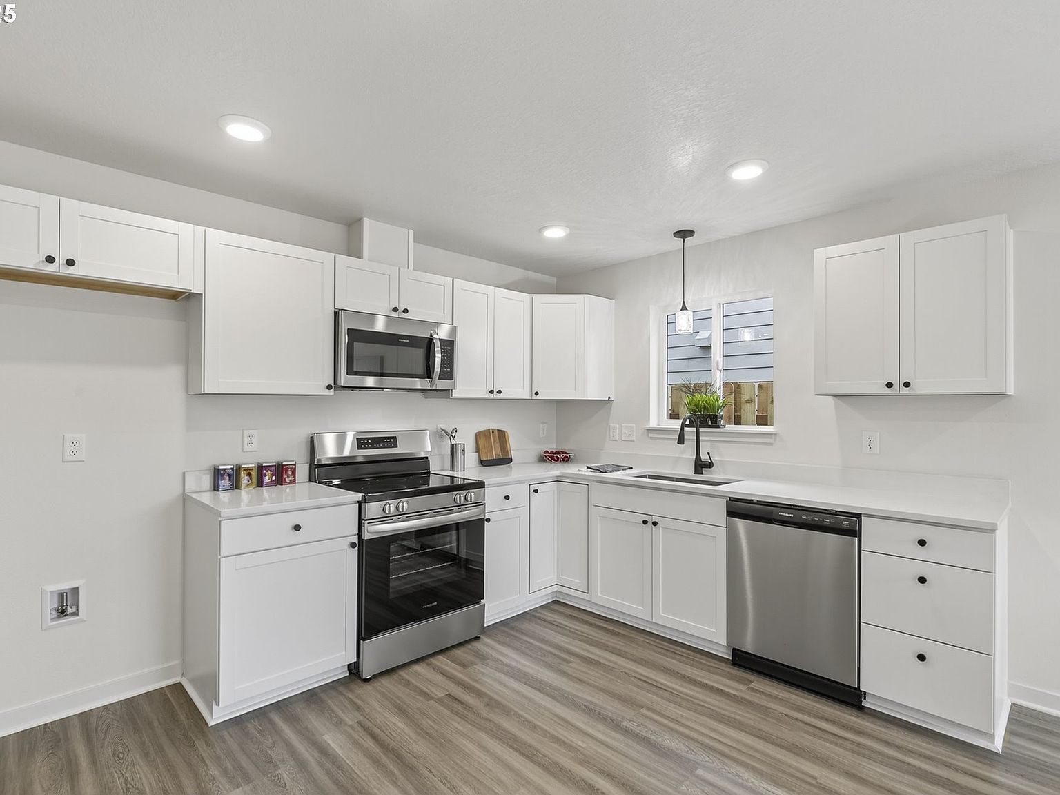 705 S 9th Ave Kelso, WA 98626 | Single Family