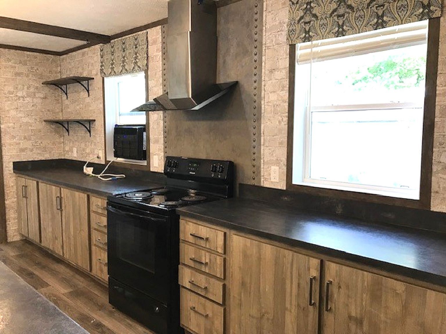 2042 Story Dr Knoxville, IA 50138  | New build