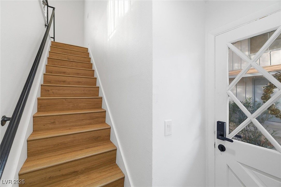 1521 Elizabeth Ave UNIT 4 Paradise, NV 89119 | Condominium