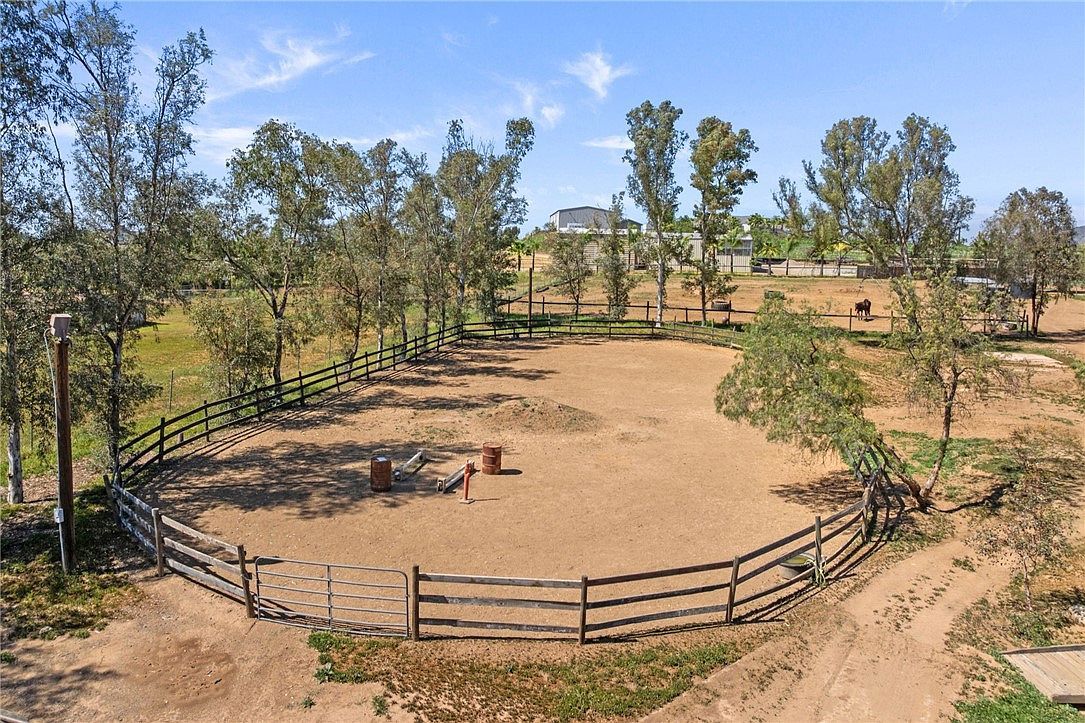 32900 Bootlegg Rd Winchester, CA 92596  | Single Family