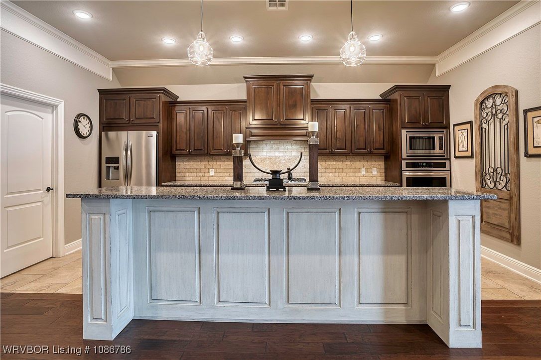 7904 Rome Way Fort Smith, AR 72916  | Single Family