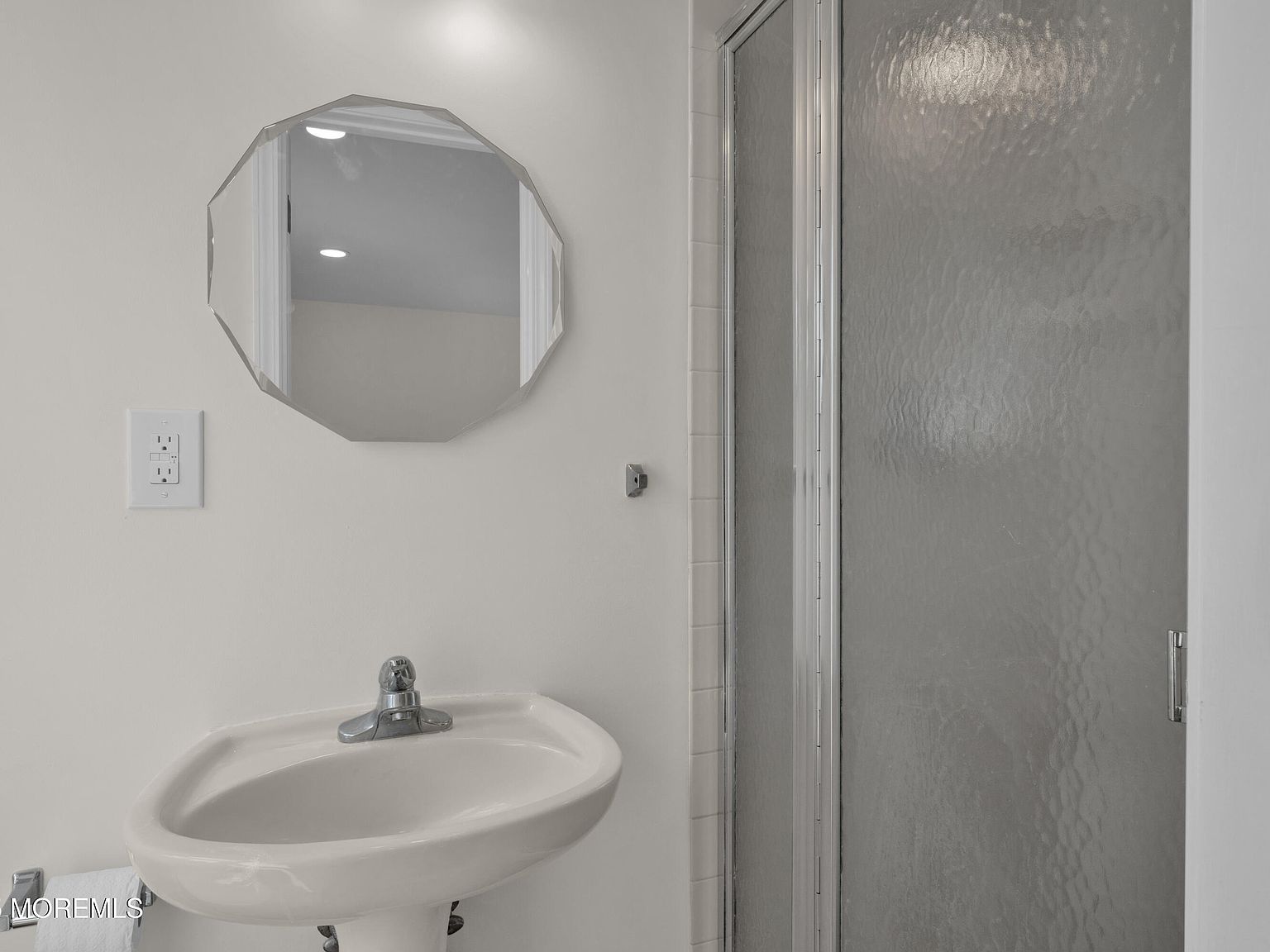 2 Stanford Dr Toms River, NJ 08757  | Single Family