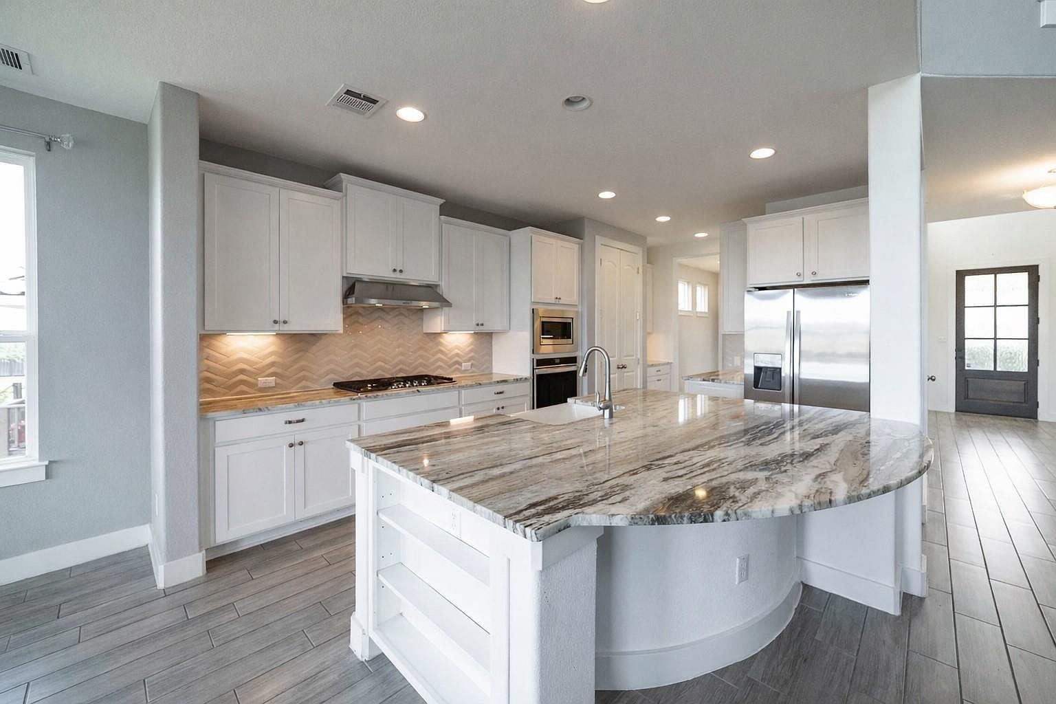 19614 Summit Glory Trl Spicewood, TX 78669  | Single Family