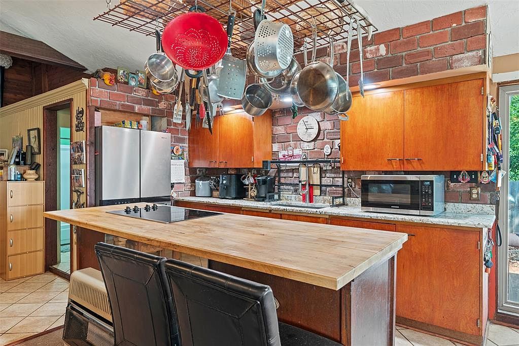 10955 Carriage St Hinton, OK 73047  | Single Family