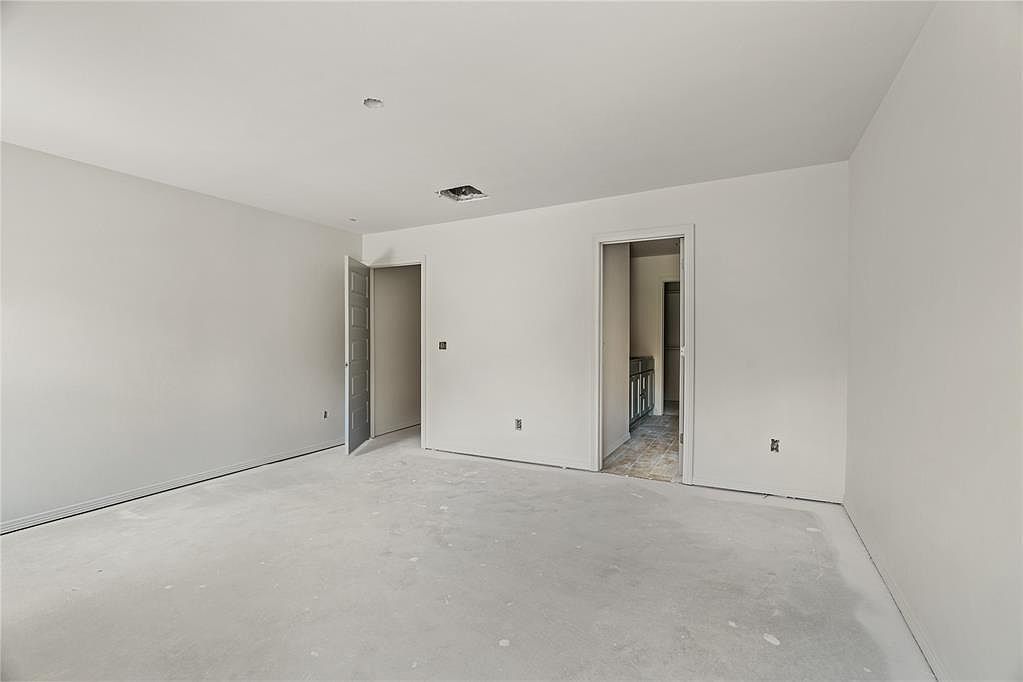 4608 Lincoln Lndg Harrah, OK 73045  | Single Family