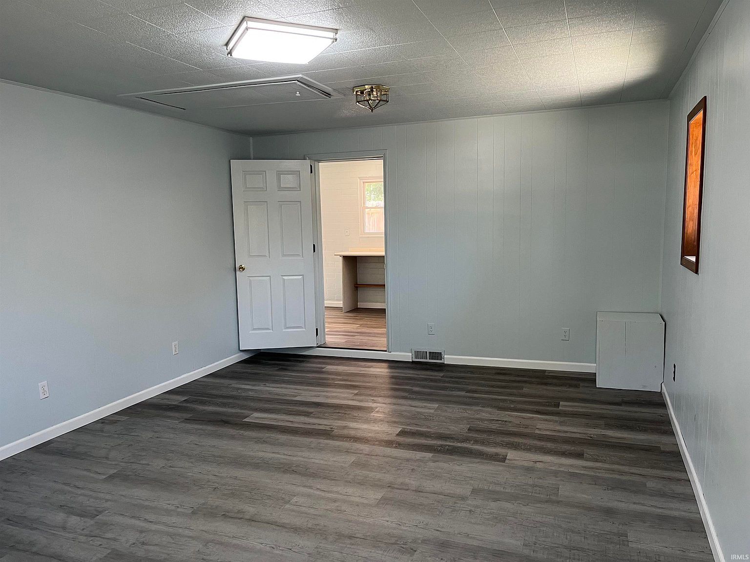 1130 N Bittersweet Ln Muncie, IN 47304  | Single Family