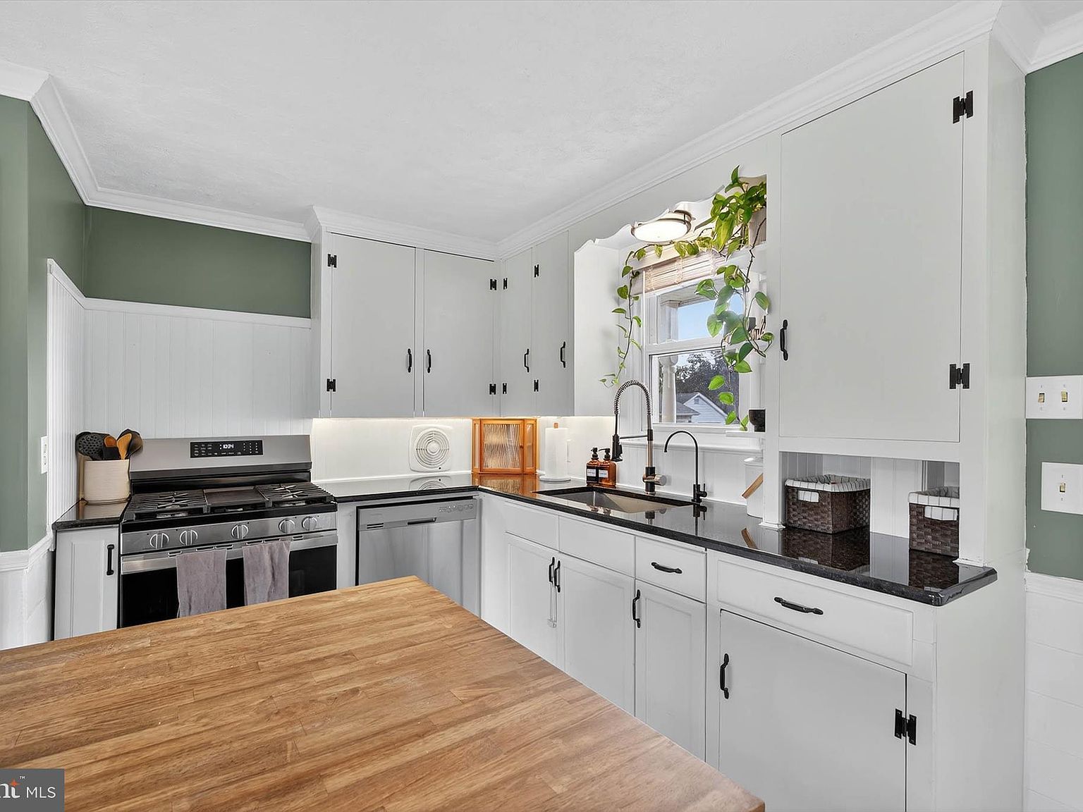 227 Pleasant View Rd Hummelstown, PA 17036 | Single Family