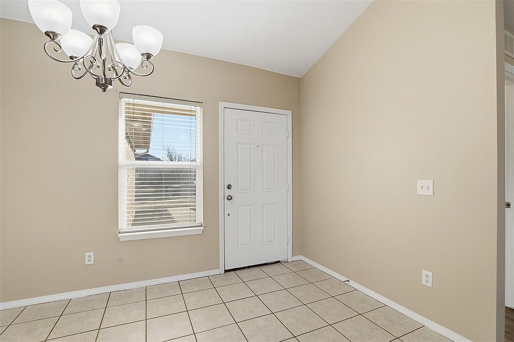 2805 Fennel Rd Oklahoma City, OK 73128  | Single Family