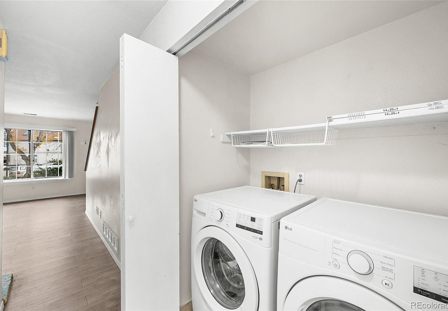 175 S Sable Blvd APT P17 Aurora, CO 80012  | Condominium